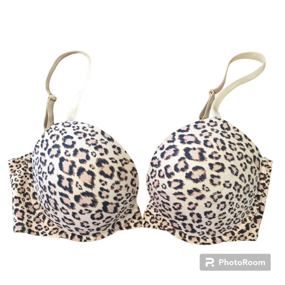 NWT Victoria Secret Lightly Lined Demi Bra